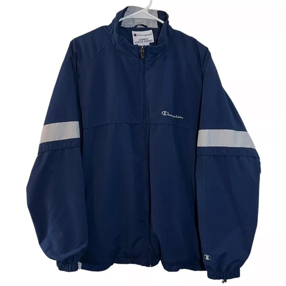 Champion Vintage Coat Size XL Women’s Embroidered Logo Navy Blue White Full Zip - Picture 1 of 6